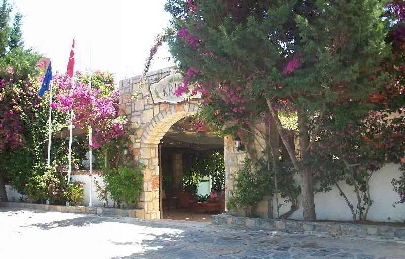 Kriss Otel Ortakent Εξωτερικό φωτογραφία