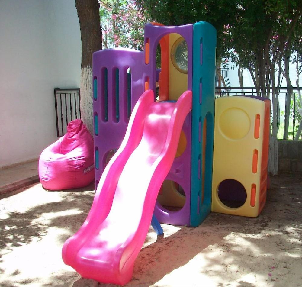 Kriss Otel Ortakent Εξωτερικό φωτογραφία