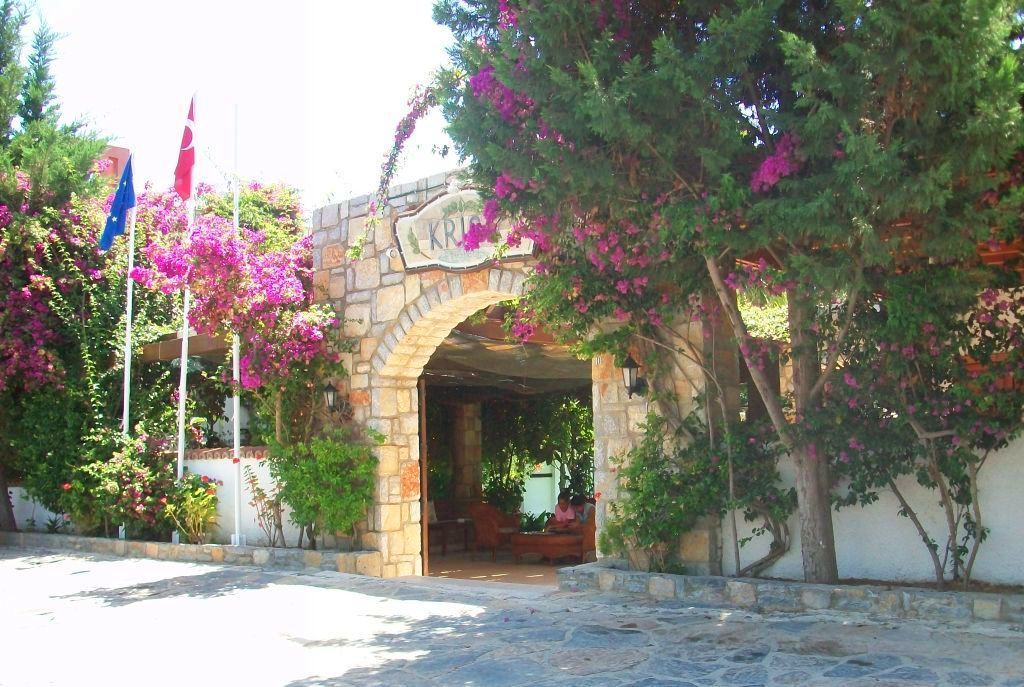 Kriss Otel Ortakent Εξωτερικό φωτογραφία