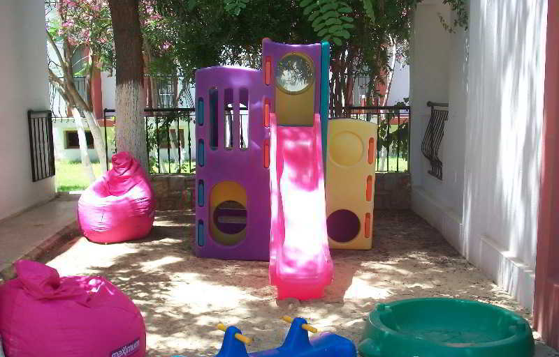 Kriss Otel Ortakent Εξωτερικό φωτογραφία