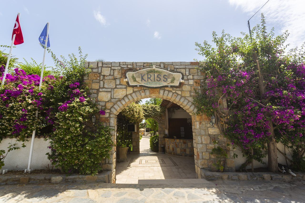 Kriss Otel Ortakent Εξωτερικό φωτογραφία